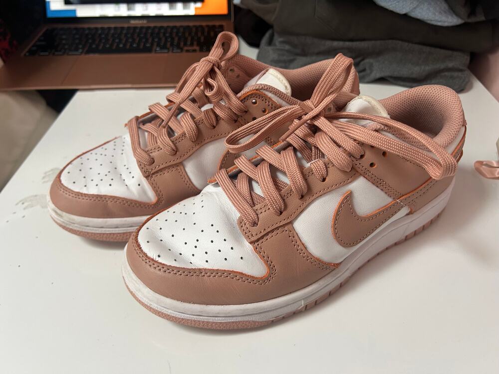 Nike Dunks *Dusty Rose* *Size 7.5*